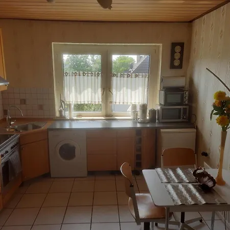 Kleine 2 Zimmerwohnung Fuer Max 3 Personen * מולהיים אן דר רור