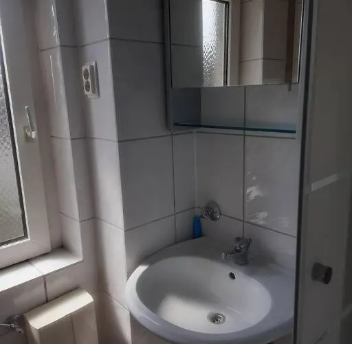 Apartment Kleine 2 Zimmerwohnung Für Max 3 Personen